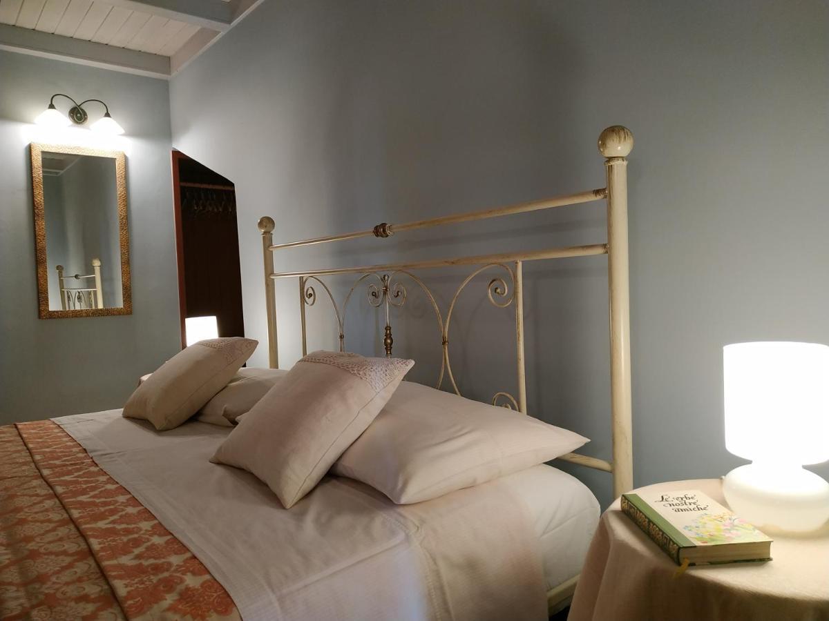 Casina Rossa Di Pietrafitta Bed and Breakfast Casarano Exteriör bild